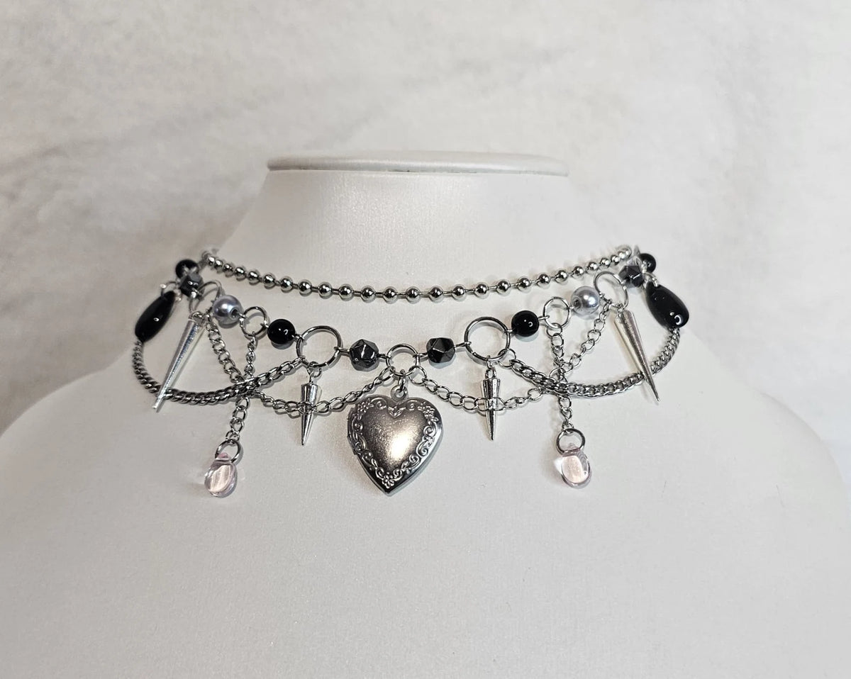 The "Captured" Necklace
