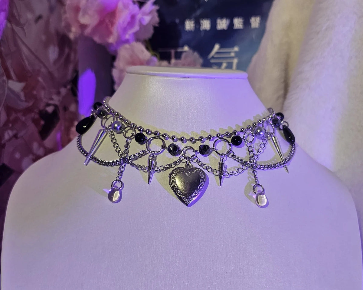 The "Captured" Necklace