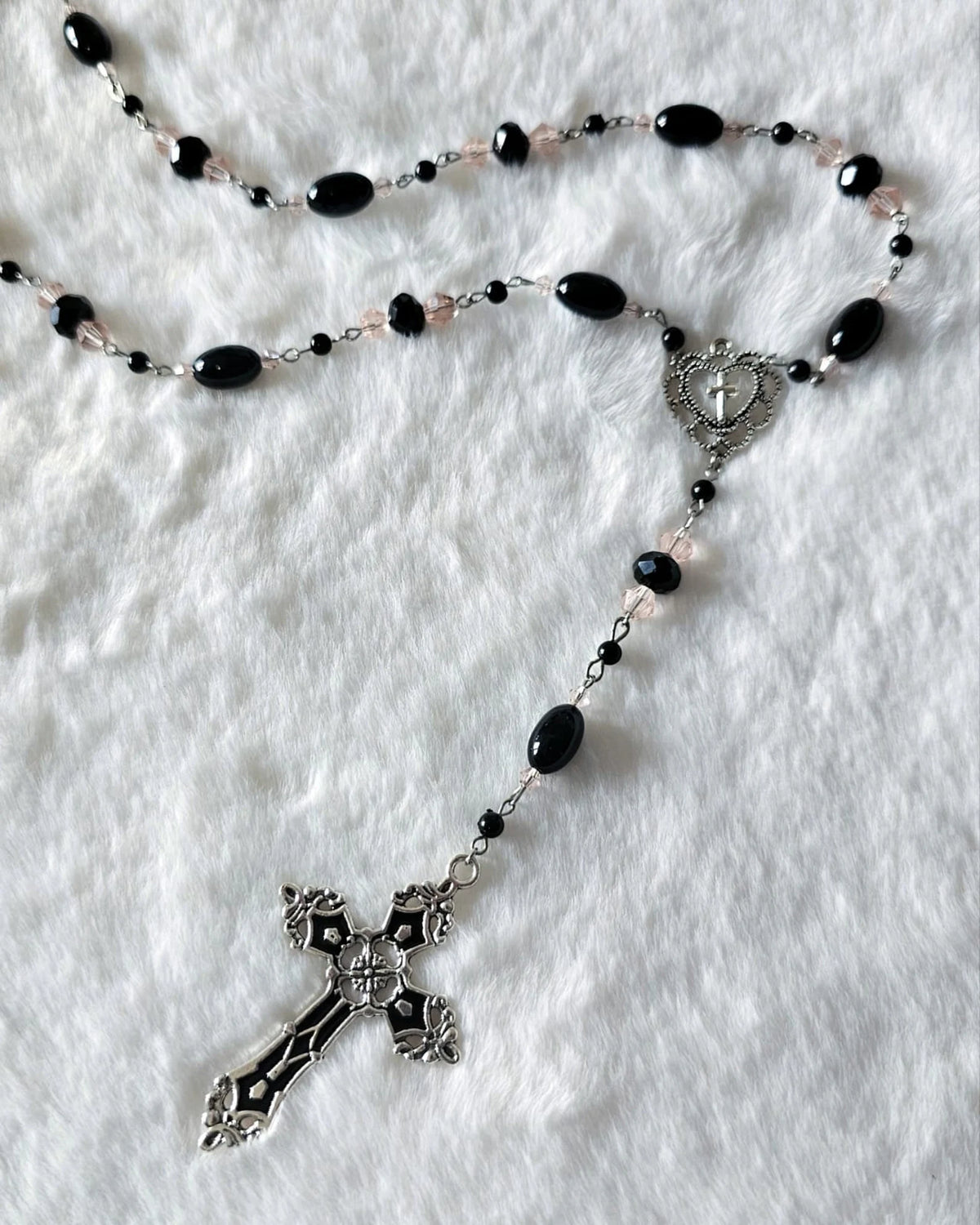 The "Paramour" Mini Rosary
