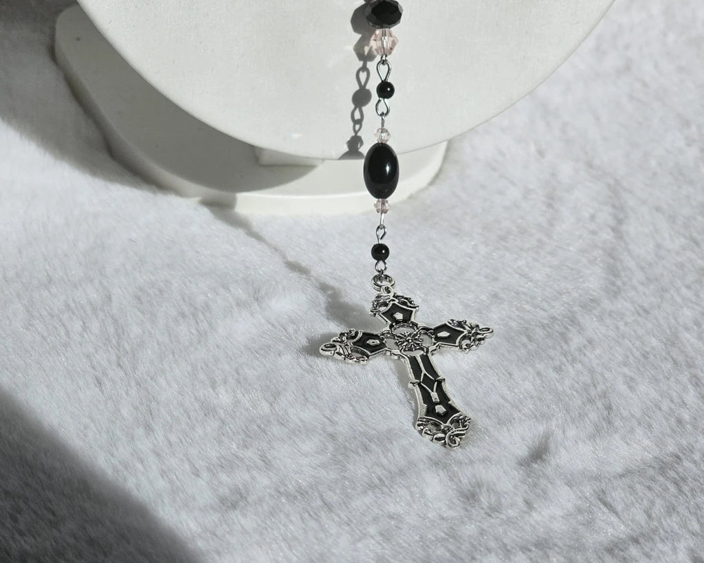 The "Paramour" Mini Rosary