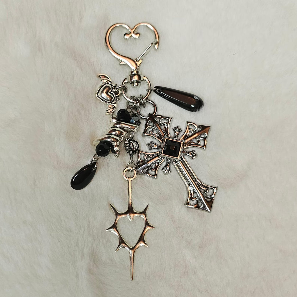 (30% OFF) The "Revolt" Keychain