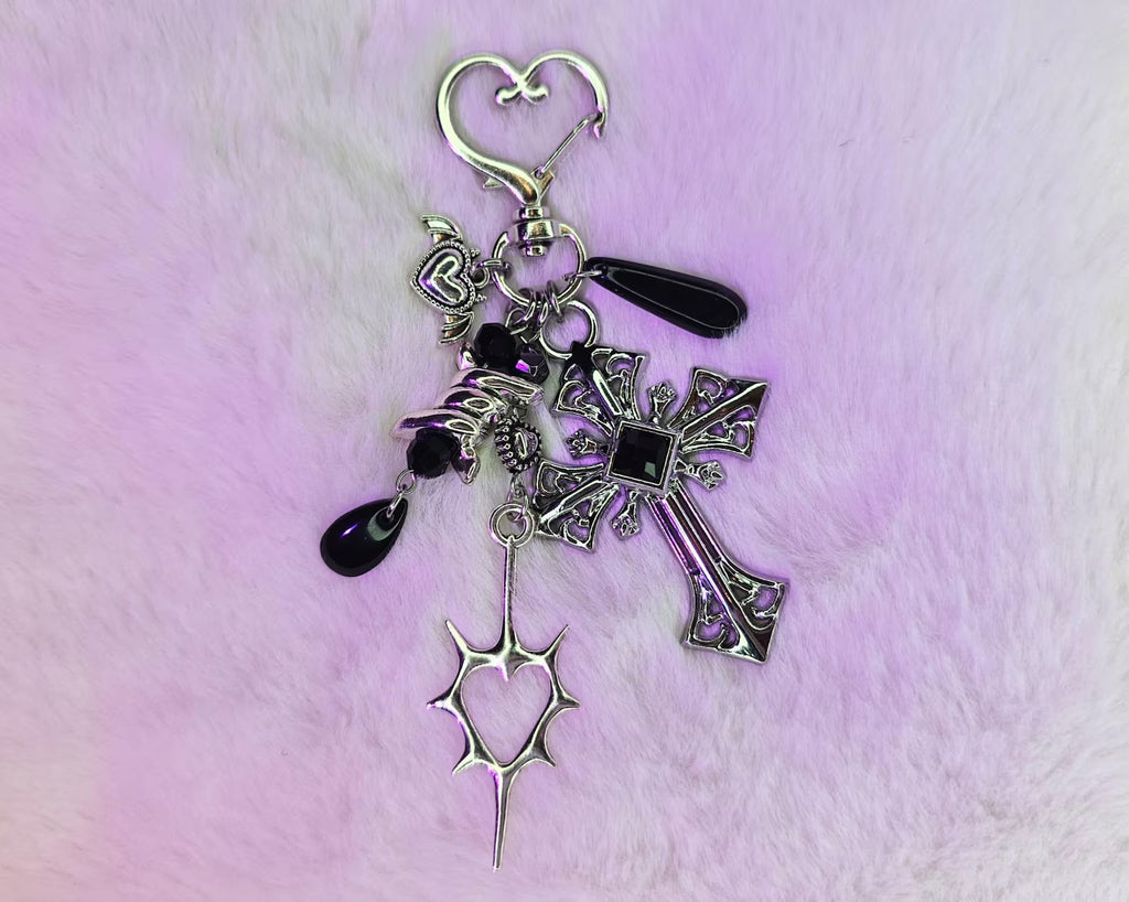 (30% OFF) The "Revolt" Keychain